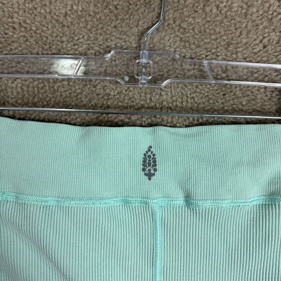 Free People Movement Free Throw Shorts Womens Large L Mint Green Ribbed Athletic - Picture 9 of 11